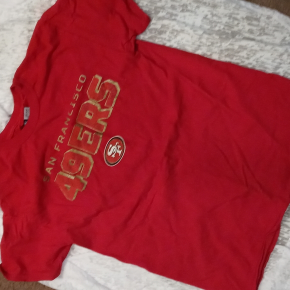 T-shirt - Picture 1 of 3